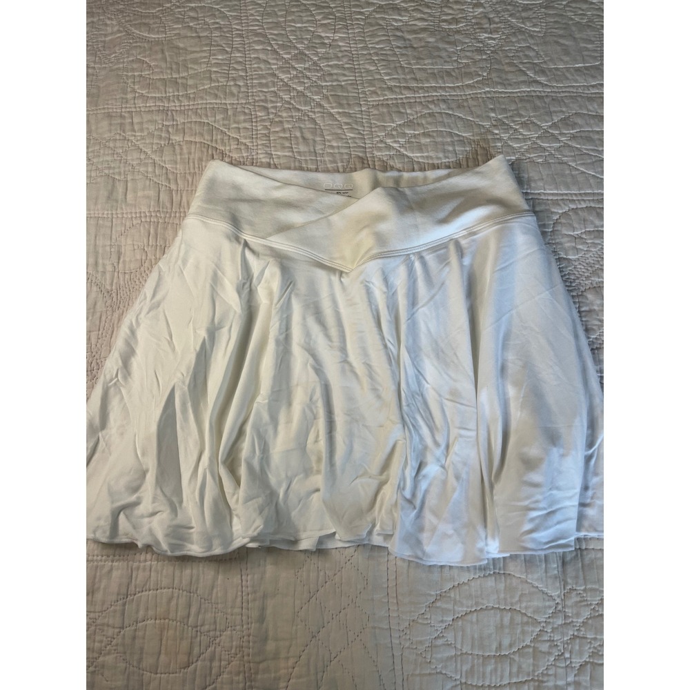 OQQ Womens Wht Athletic Skort Crossover High Waist Pleated Tennis Skirt XL NWOT